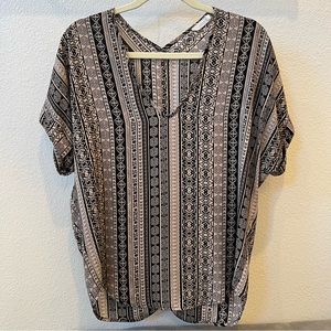 💗LUSH Print Short Sleeve Blouse